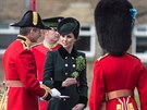 Vévodkyn Kate bhem oslav svátku svatého Patrika (Londýn, 17. bezna 2017)