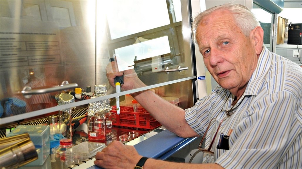 �eský virolog Jan Svoboda
