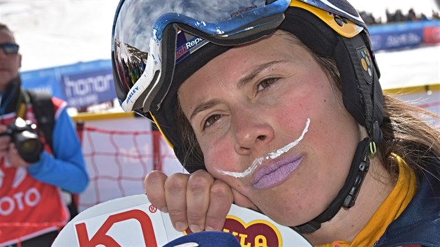 Snowboardistka Eva Samkov po svm zvod na mistrovstv svta