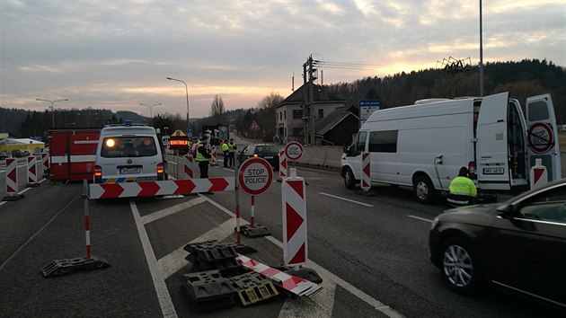 Kontroly na hraninm pechodu v Nchod (10.3.2017).