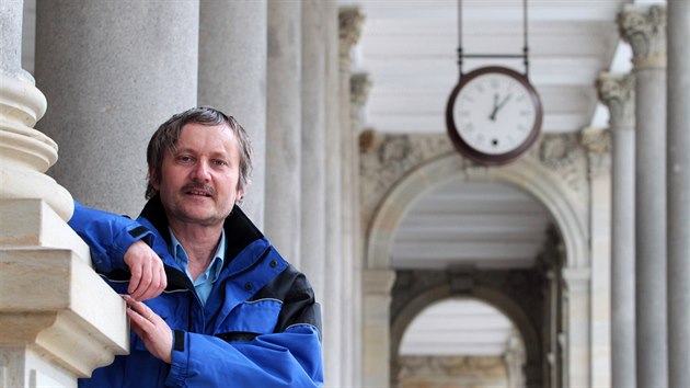 �editel Spr�vy p��rodn�ch l��iv�ch zdroj� a kolon�d Milan Trnka.