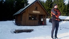 Ly�a�i si na Protr�ené p�ehrad� stále u�ívají dostatek sn�hu a mohou se také...