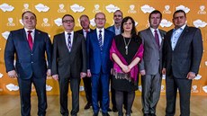 Nov zvolené vedení SSD (zleva) Jan Birke, Lubomír Zaorálek, Milan Chovanec,...