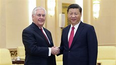 Americký ministr zahranií Rex Tillerson a ínský prezident Si in-Pching bhem...