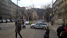 Policie zavela Vítznou ulici