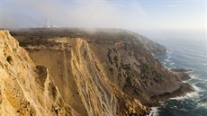 Malebná scenérie útes� mysu Cabo Espichel, jedné z nejzápadn�j�ích výsep...