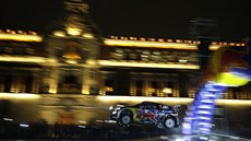 Sébastian Ogier pi úvodní rychlostní zkouce Mexické rallye.