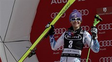 Šárka Strachová slaví druhé místo ve slalomu ve Squaw Valley.