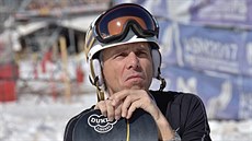 Janek Ledecký pihlíí závodm na mistrovství svta v Siee Nevad