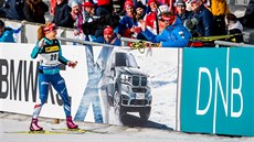 JSEM ��ASTNÁ S VÁMI. Gabriela Koukalová plná úsm�v� po sprintu v Oslu