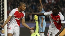 MLADÝ STELEC. Teprve osmnáctiletý útoník Monaka Kylian Mbappé se raduje z...