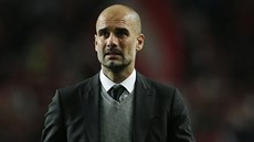 PRVNÍ KONEC V OSMIFINÁLE. Trenér Manchesteru City Pep Guardiola poznal prvn� v...