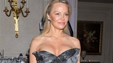 Pamela Andersonová (Paříž, 27. ledna 2017)