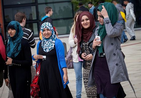 Bezmla 22 procent obyvatel Birminghamu se hls k muslimsk ve.