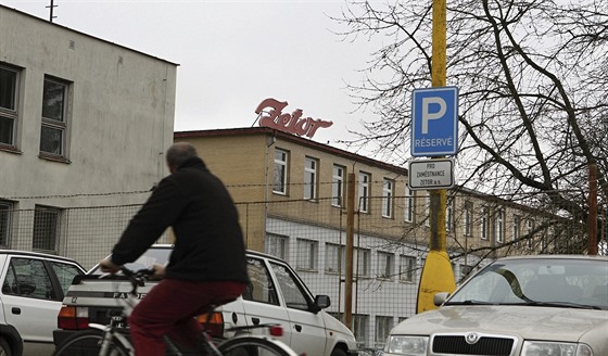 Havlíkobrodský závod Zetoru pivítal poslední pracovníky na smn na pelomu...