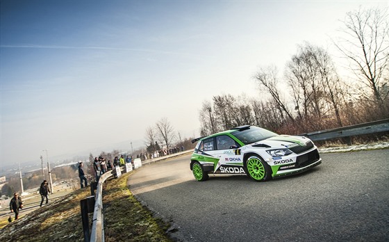 Jan Kopecký se svojí fabií pi Valaské rallye