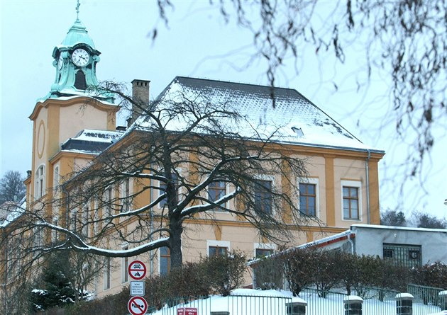 Dínská nemocnice - nejstarí budova v areálu.
