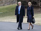 Ivanka Trumpová a Donald Trump v Bílém dom (1. února 2017)