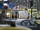 Útok v centru Londýna si vyádal ti mrtvé a 20 zranných (22. bezna 2017)