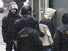 Bloruská policie zatýká v Minsku píznivce opozice (25. bezna 2017)