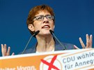 Kandidátka CDU v Sársku Annegret Krampová-Karrenbauerová (23. bezna 2017)