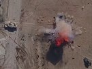 Dron Islámského státu zasáhl munici ve vozidle irácké armády.