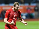 eský útoník Michael Krmeník se raduje z gólu proti Litv