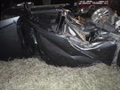 Osobn auto u Zdounek na Kromsku narazilo do dvou strom.