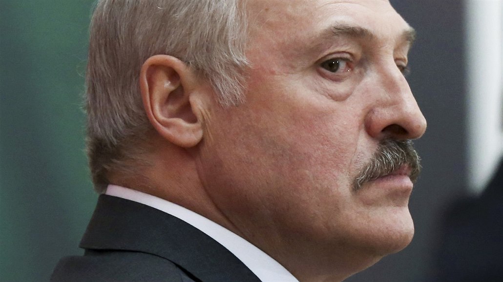 Běloruský prezident Alexandr Lukašenko (25. února 2016)