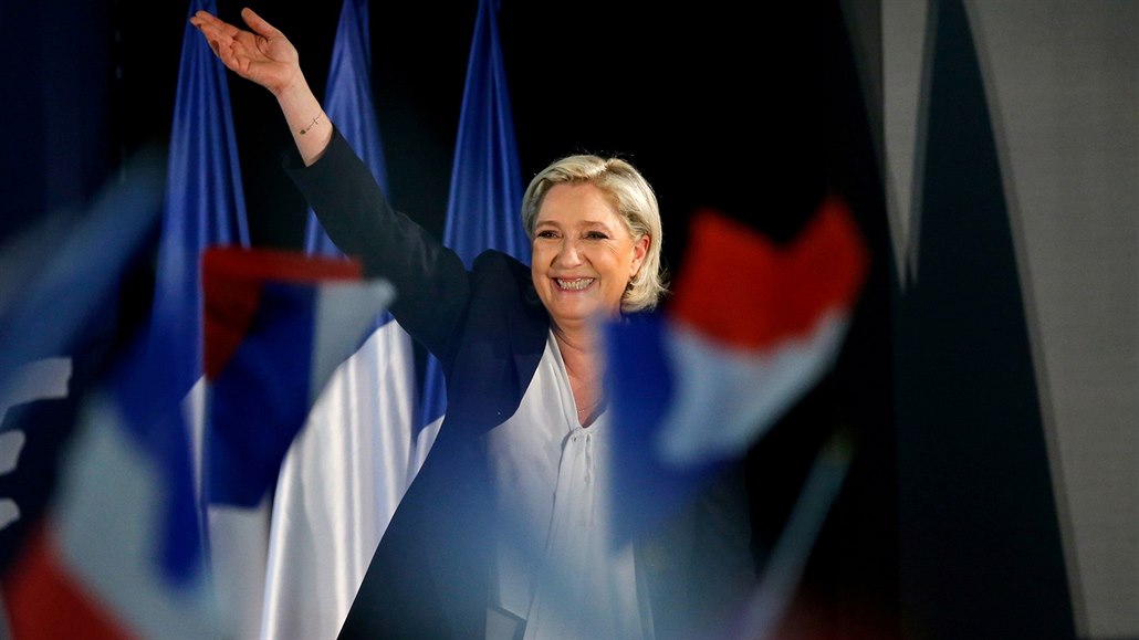 Krajn� pravicová kandidátka na francouzskou prezidentku Marine Le Penová
