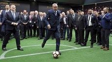 Turecký prezident Recep Tayyip Erdogan na mítinku v Istanbulu (20. bezna 2017)