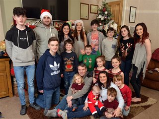 Sue a Noel Radfordovi se svými dětmi v roce 2015