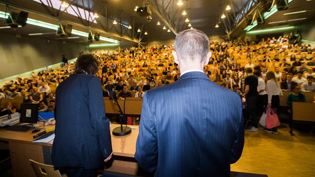 Andrej Babi pednel na Vysok kole ekonomick v Praze (30.3.2017)