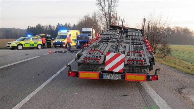 Nehoda se stala na hlavní silnici České Budějovice - Dolní Dvořiště u odbočky na obec Zvíkov.