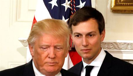 Poradce a ze amerického prezidenta Donalda Trumpa Jared Kushner (23. února...