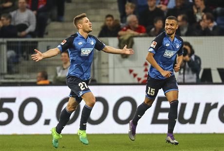 Andrej Kramari z Hoffenheimu se raduje ze vsteleného gólu.