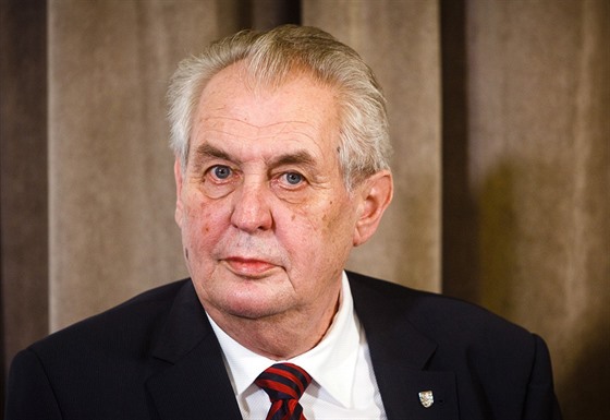 Prezident Miloš Zeman na tiskové konferenci ve Slaném v závěru jeho třídenní...