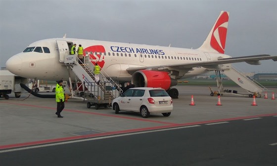 ČSA a Letiště Praha nasadily na speciální let k 80. výročí Airbus A319,...