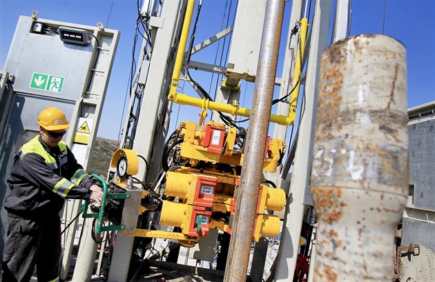 Těžaři rozvibrují zem na Hodonínsku, budou hledat nová ložiska ropy a plynu