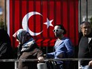 Turci žijící v Německu mohou ve 13 městech v hlasovat v referendu o změně...