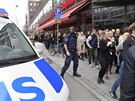 V centru Stockholmu vjel nákladní automobil do davu lidí (7. duben 2017).