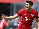 Útoník Bayernu Mnichov Robert Lewandowski se raduje ze vsteleného gólu v...