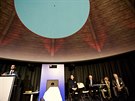 Na brn�nsk�m sjezdu �esk� astronomick� spole�nosti bylo odsouhlaseno p�ijet�...