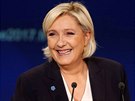 Marine Le Penová na svém pedvolebním mítinku v Bordeaux (2. dubna 2017).