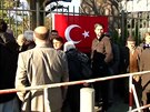 Nmetí Turci hlasují v referendu o rozíení pravomocí prezidenta Erdogana