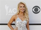 Miss America 2017 Savvy Shieldsová na ACM Awards (Las Vegas, 2. dubna 2017)