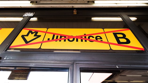 Nron opravy stanice metra Jinonice jsou tm v polovin (5.4.2017).