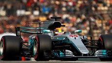 Lewis Hamilton v kvalifikaci na Velkou cenu �íny.