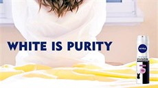 N�mecká kosmetická zna�ka Nivea vypustila ze svých reklamních materiál� nápis �bílá je �istota�.