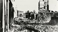 Pohled na vybombardovanou Guerniku (4. kvtna 1937)